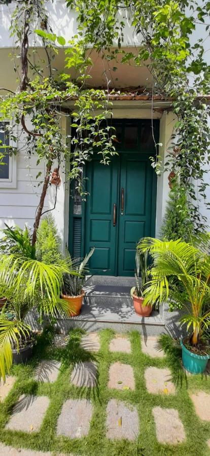 La Lune Fort Kochi Bed & Breakfast Exterior photo